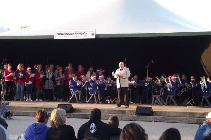 Campbelltown Christmas Pageant & Carols in the Park 2011